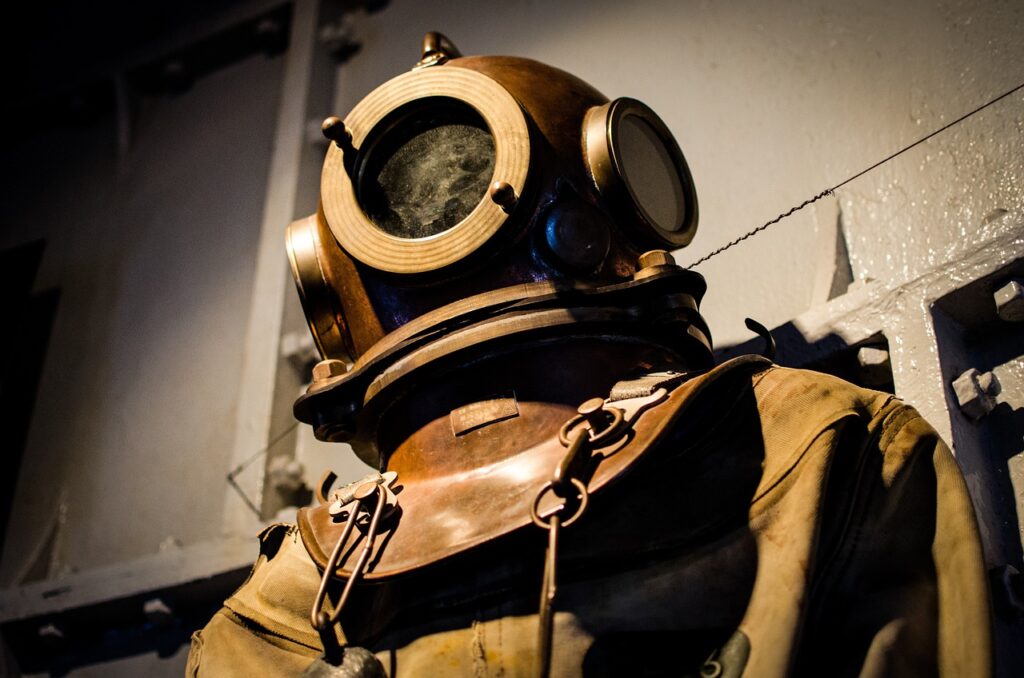 diving suit, old, historic-405730.jpg