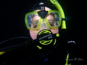 Divemaster, Bryan Dees